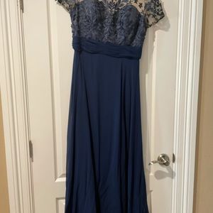 Dress JS collection size 10, used just one time .